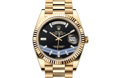 replica luxury Rolex Day-Date 40 yellow gold M228238-0059